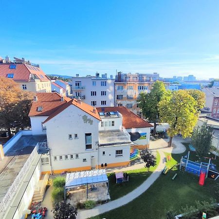 Schanz - Quietly Oriented - Private Parking - Balcony Bratislava Exterior foto